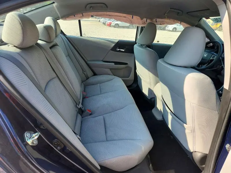 2017 HONDA ACCORD LX  