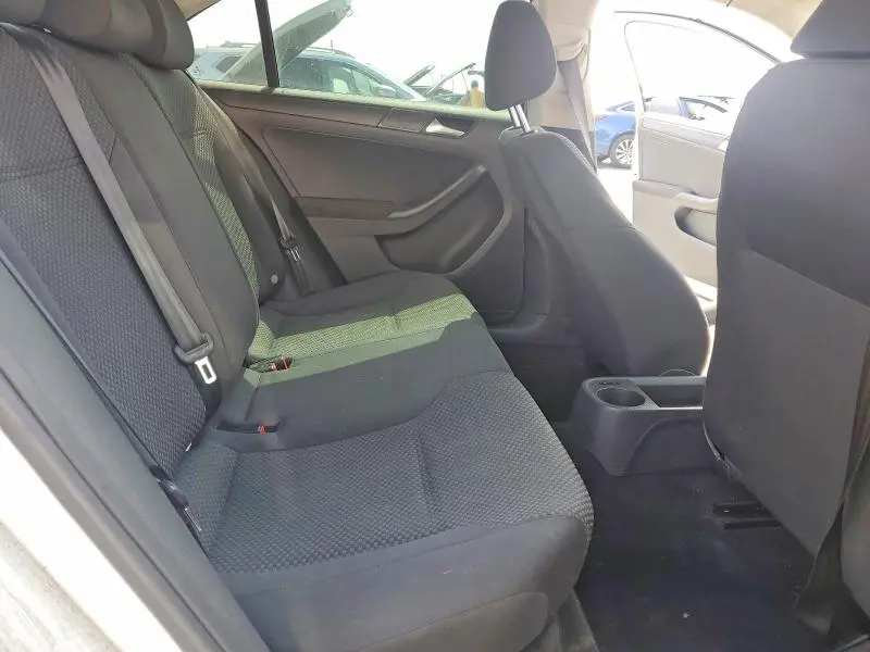 2012 VOLKSWAGEN JETTA BASE  