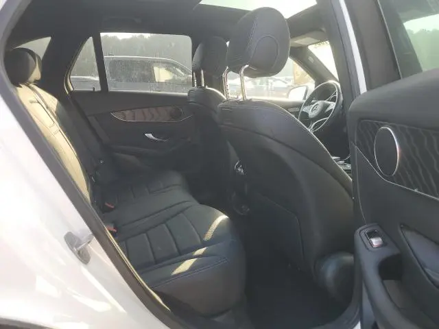 2018 MERCEDES-BENZ GLC 300  