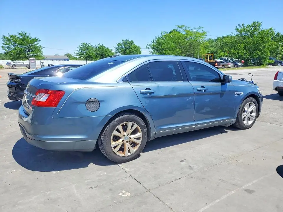 2010 FORD TAURUS SEL  