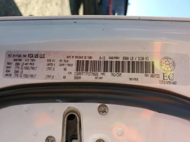 2015 RAM 1500 ST
