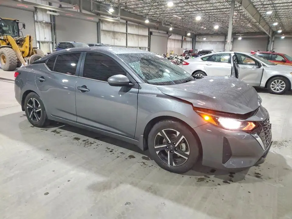 2025 NISSAN SENTRA SV  