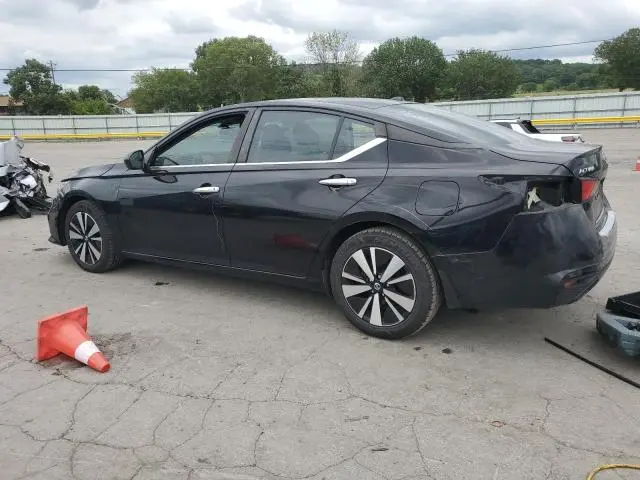 2021 NISSAN ALTIMA SV  