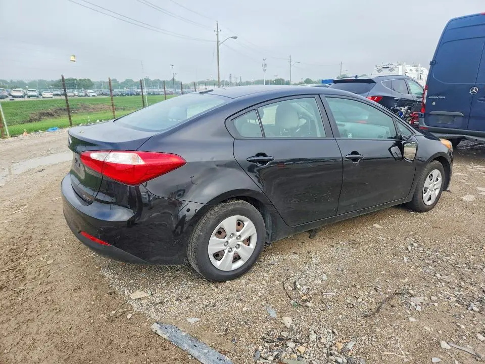 2015 KIA FORTE LX  