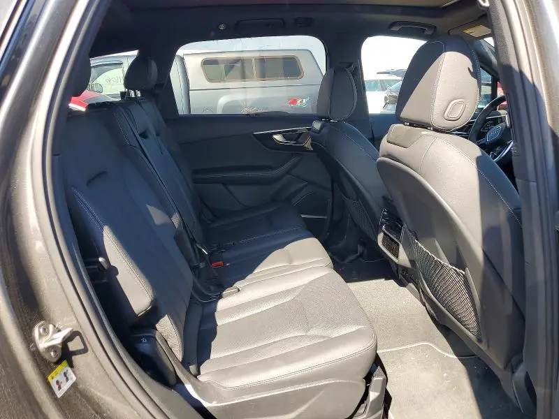 2025 AUDI Q7 PREMIUM PLUS  