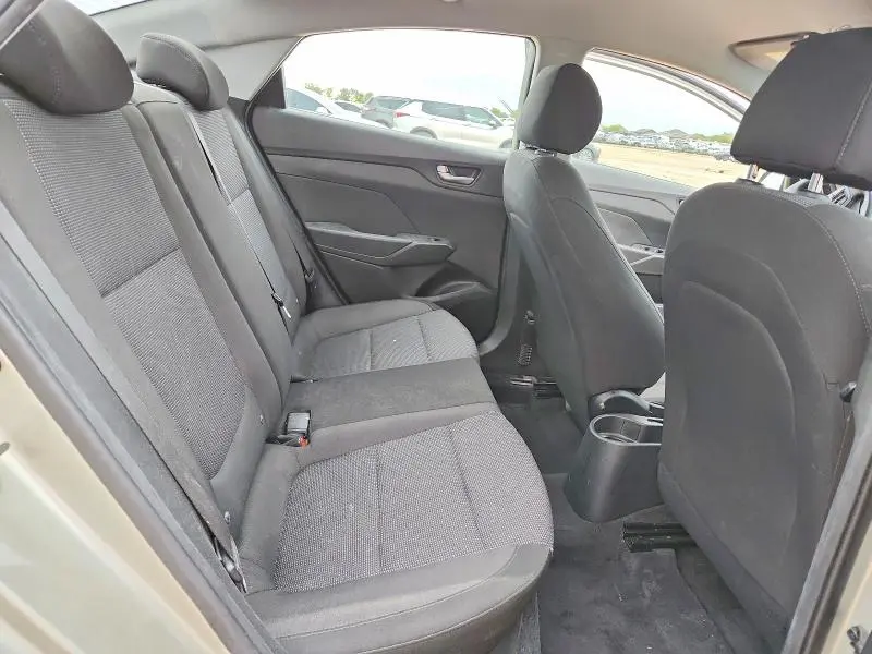 2018 HYUNDAI ACCENT SE  