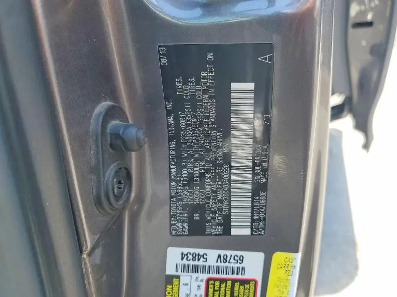 2013 TOYOTA SIENNA XLE 8-PASSENGER  