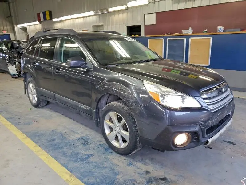 2013 SUBARU OUTBACK 3.6R LIMITED  