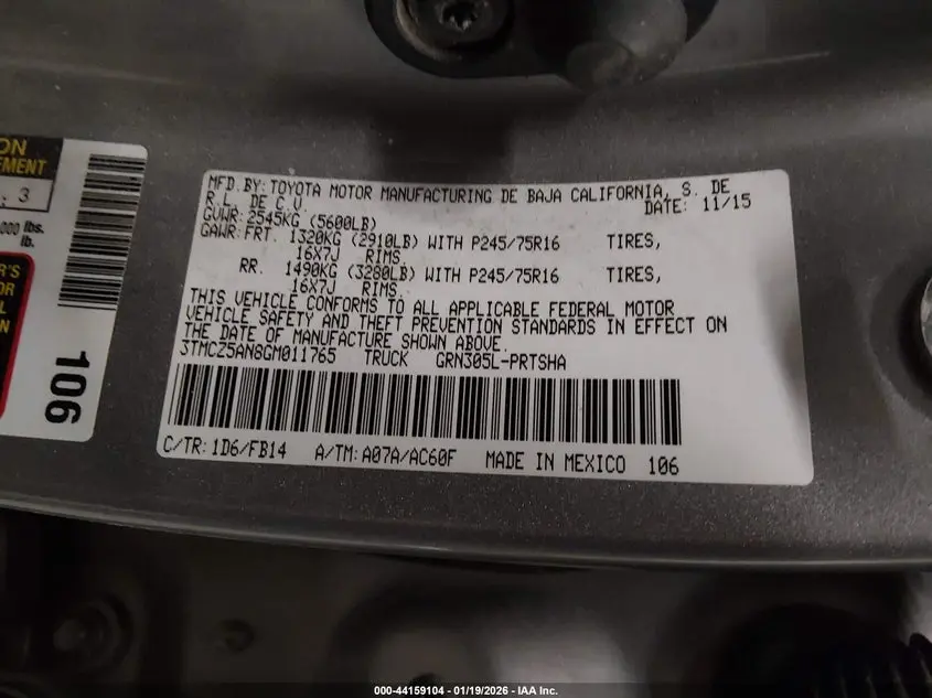 2016 TOYOTA TACOMA SR V6