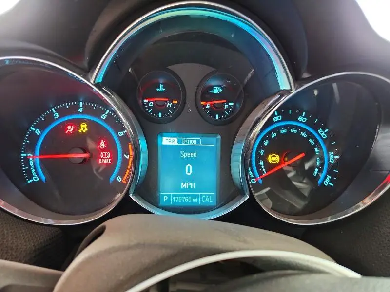 2013 CHEVROLET CRUZE LT  