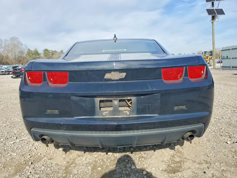 2011 CHEVROLET CAMARO LS  