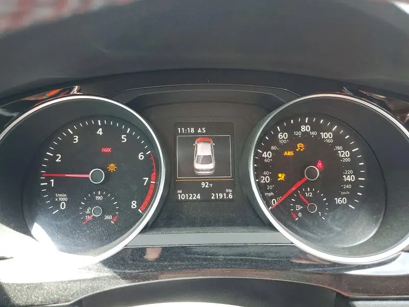 2017 VOLKSWAGEN JETTA GLI  