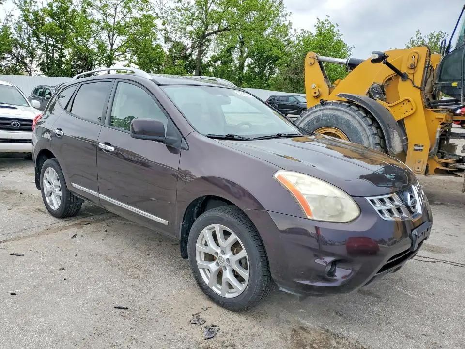 2011 NISSAN ROGUE S  