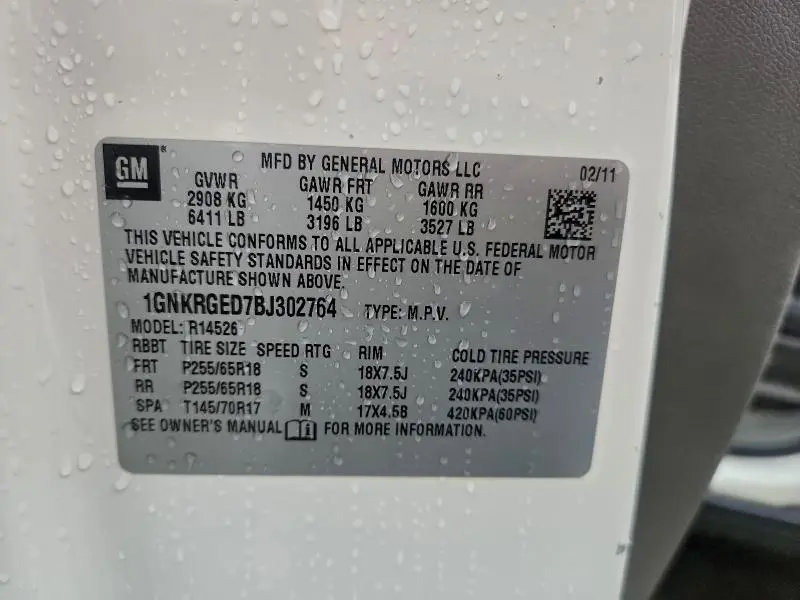 2011 CHEVROLET TRAVERSE LT  