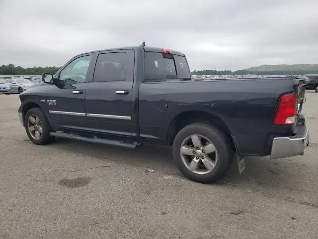 2016 RAM 1500 SLT