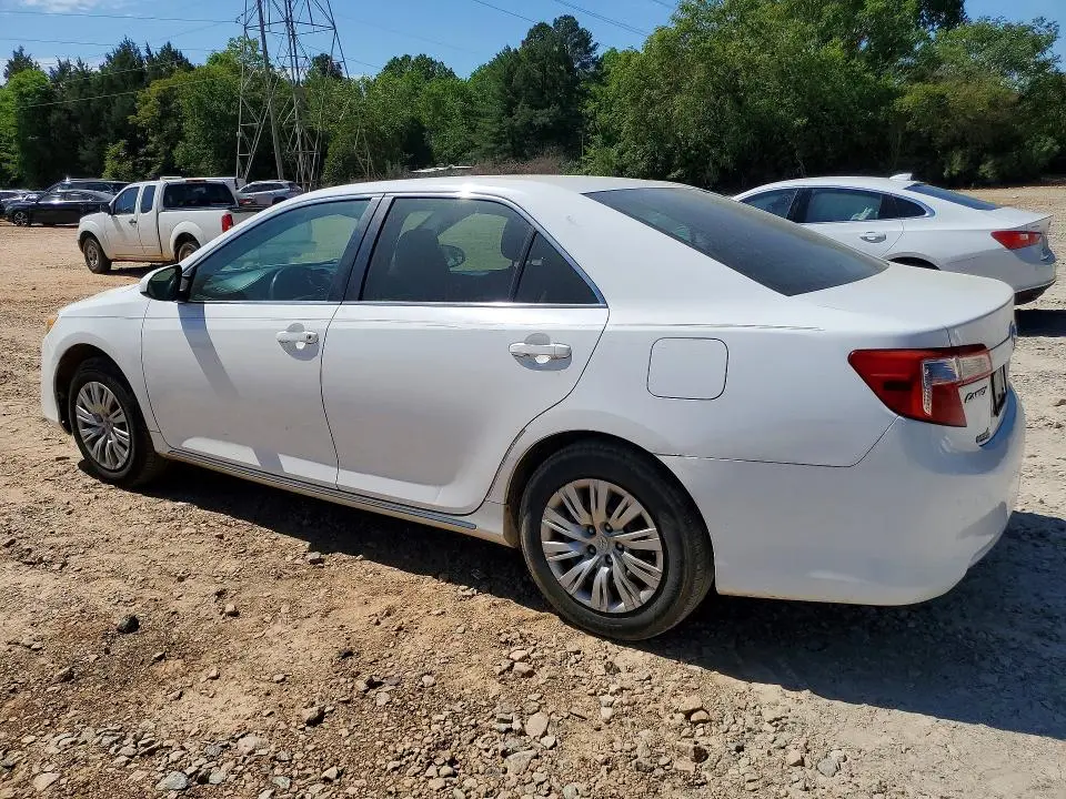 2012 TOYOTA CAMRY LE  