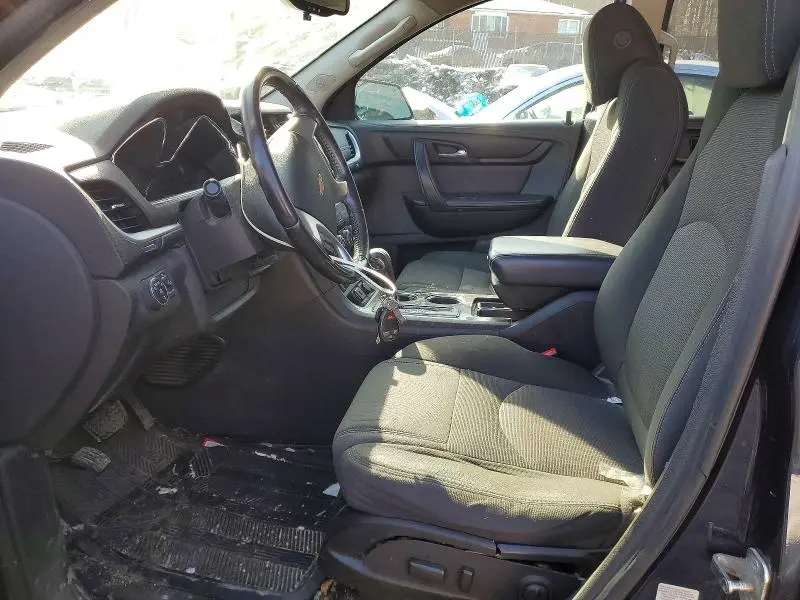 2015 CHEVROLET TRAVERSE LT  