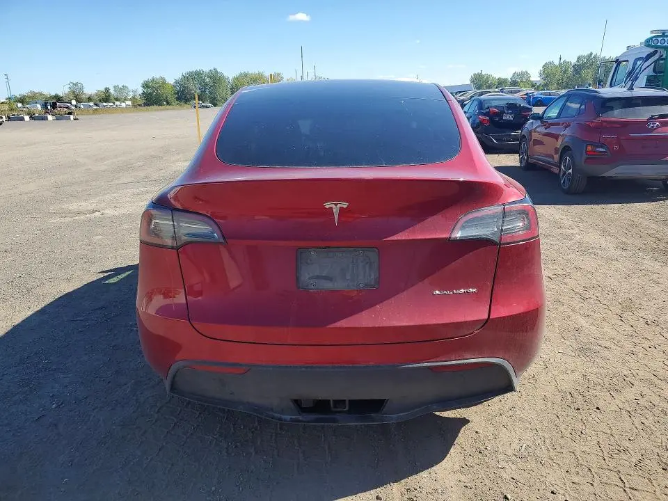 2024 TESLA MODEL Y   