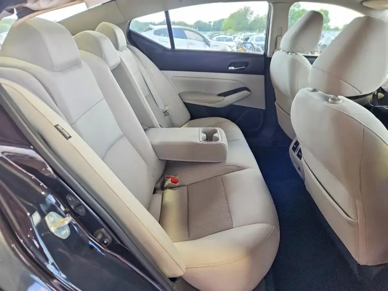2019 NISSAN ALTIMA SV  