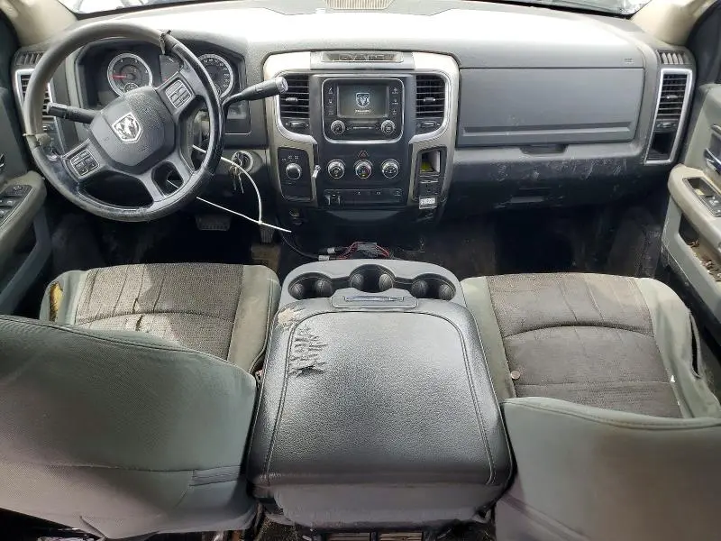 2013 RAM 2500 SLT  