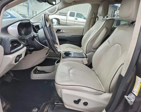2018 CHRYSLER PACIFICA HYBRID LIMITED  
