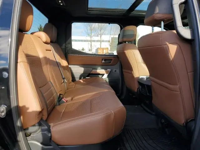 2024 TOYOTA TUNDRA CREWMAX PLATINUM  