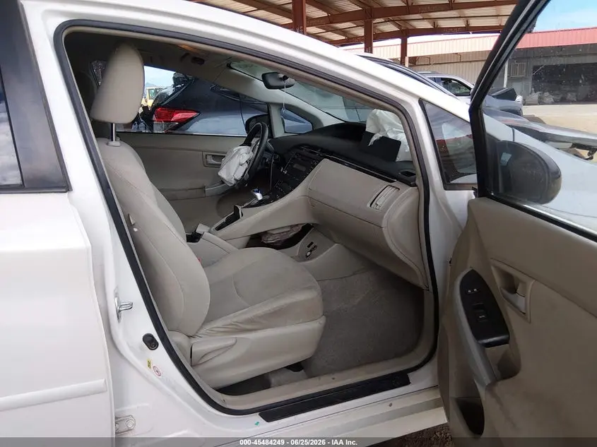 2011 TOYOTA PRIUS TWO