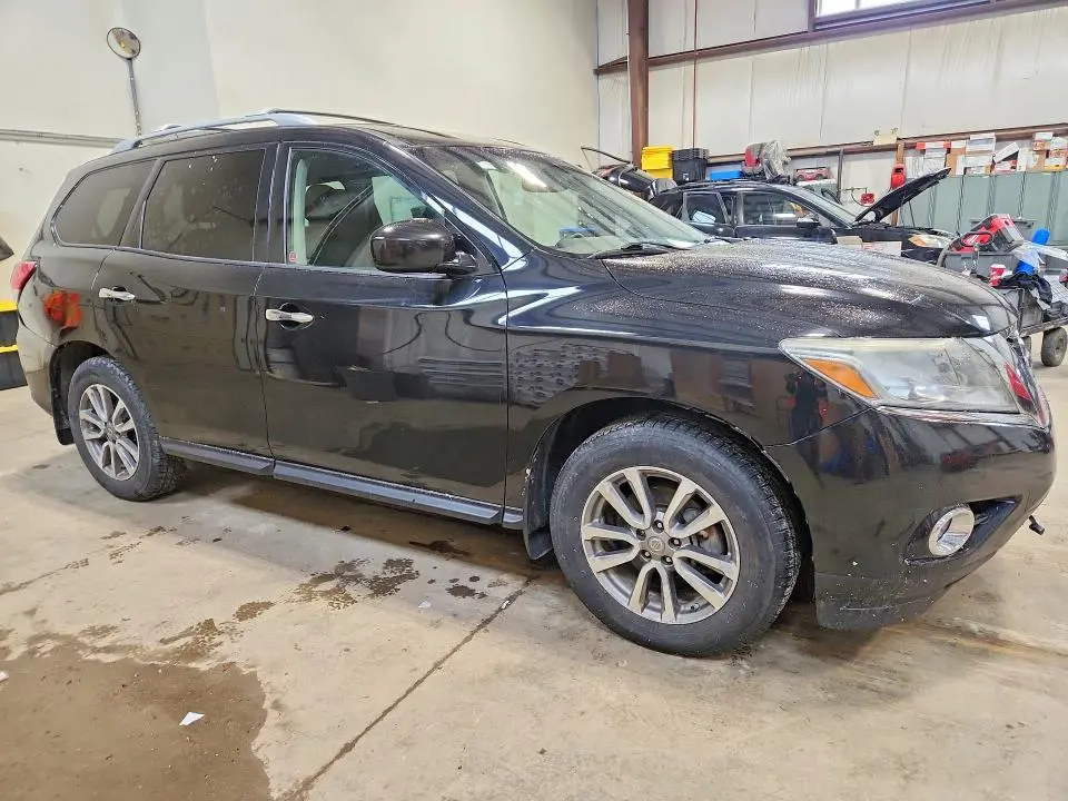 2015 NISSAN PATHFINDER S  