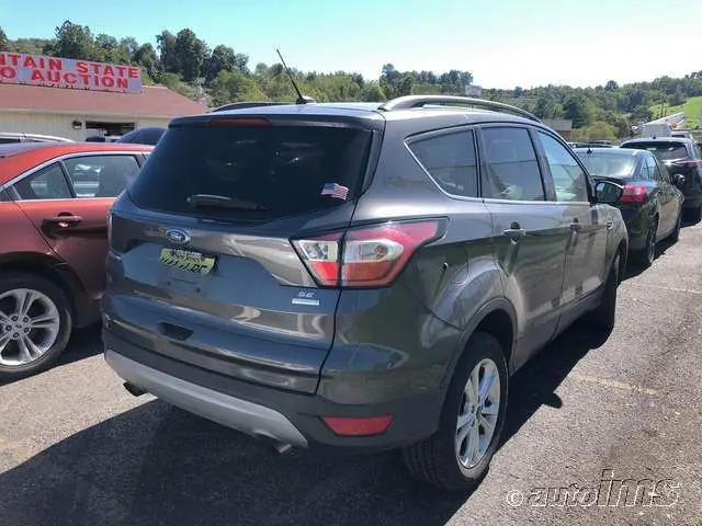 2018 FORD ESCAPE SE