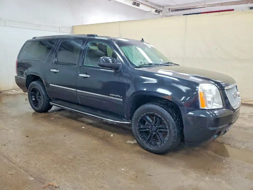2012 GMC YUKON XL DENALI  