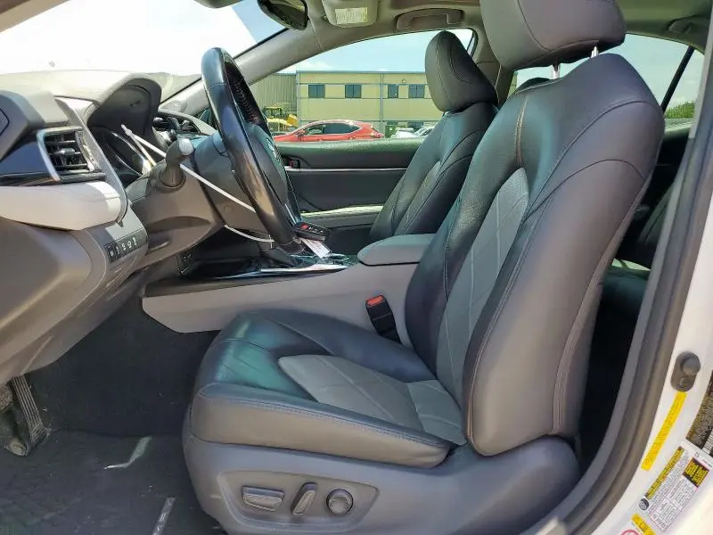 2019 TOYOTA CAMRY HYBRID  