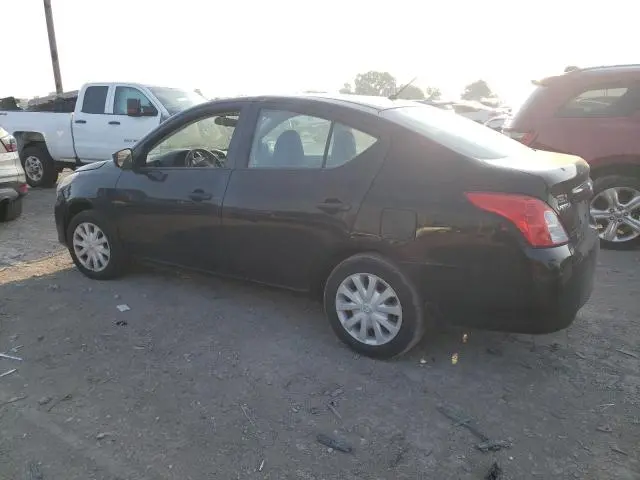 2019 NISSAN VERSA S  