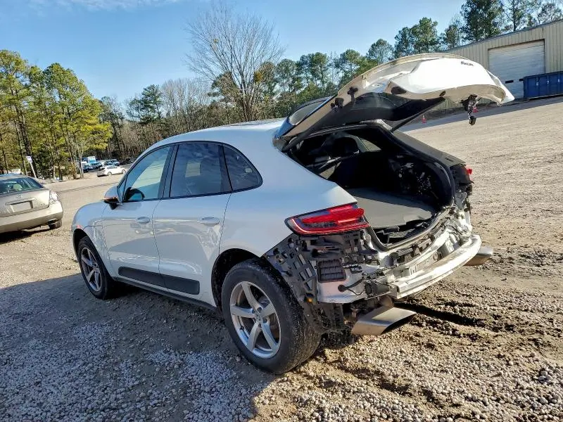 2021 PORSCHE MACAN   