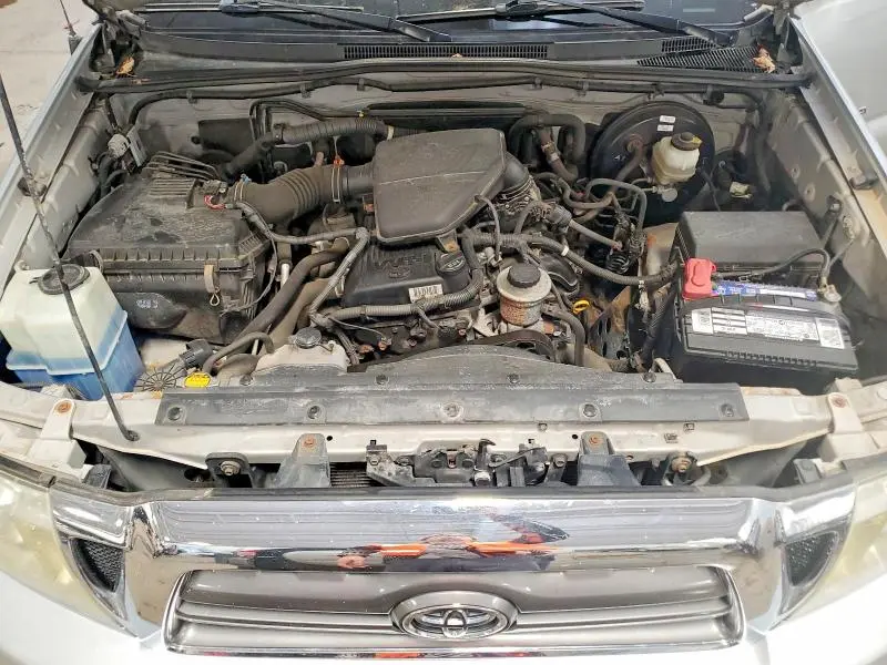 2010 TOYOTA TACOMA BASE  