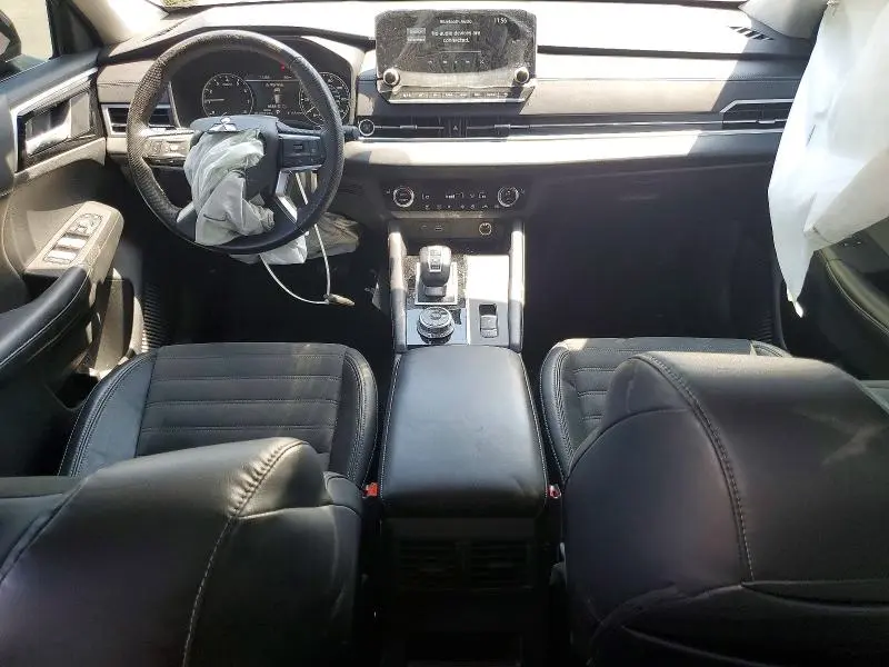 2023 MITSUBISHI OUTLANDER SE  