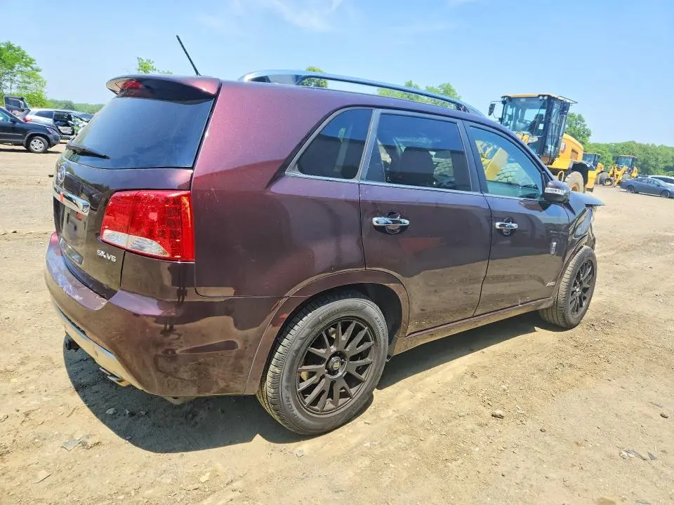 2011 KIA SORENTO SX  
