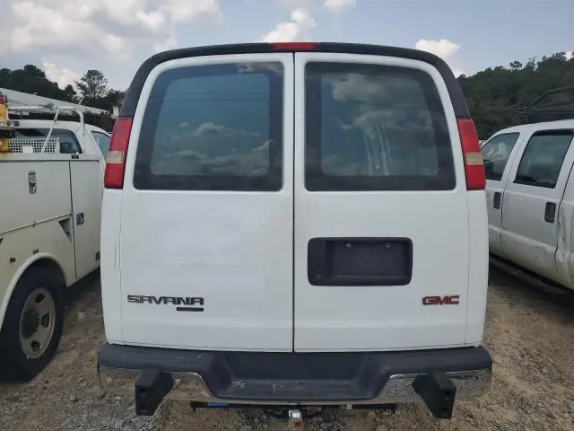 2014 GMC SAVANA G2500  
