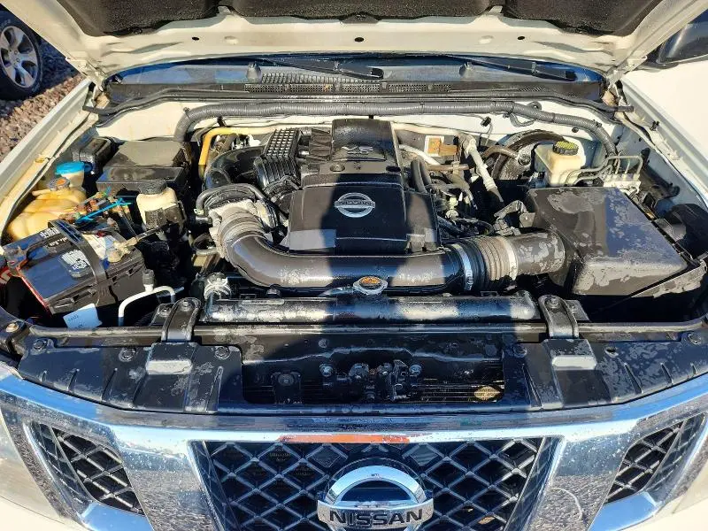 2016 NISSAN FRONTIER SV  