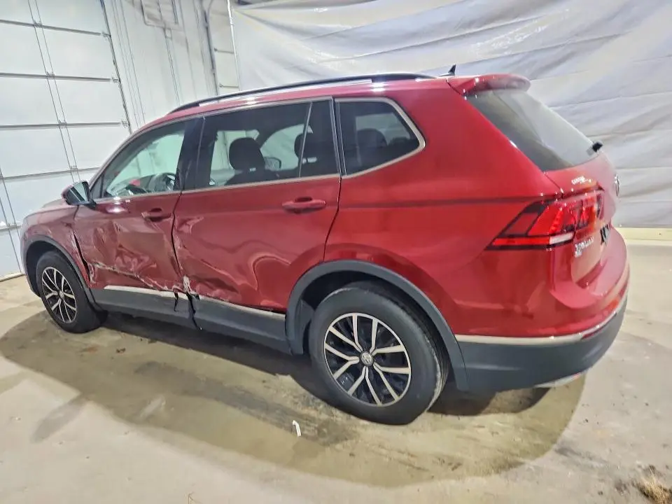 2021 VOLKSWAGEN TIGUAN SE  