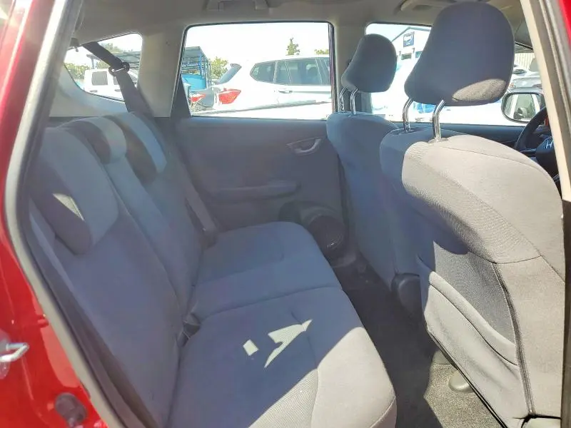 2012 HONDA FIT   