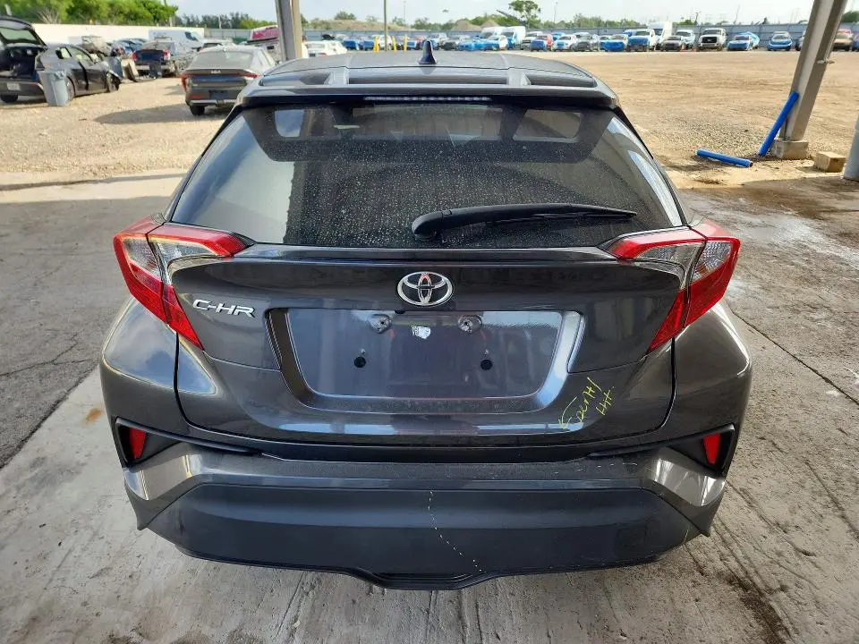 2021 TOYOTA CHR   