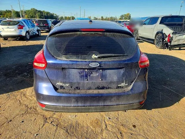 2016 FORD FOCUS SE  