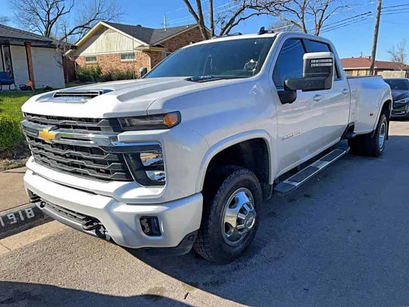 2024 CHEVROLET SILVERADO K3500 LT  