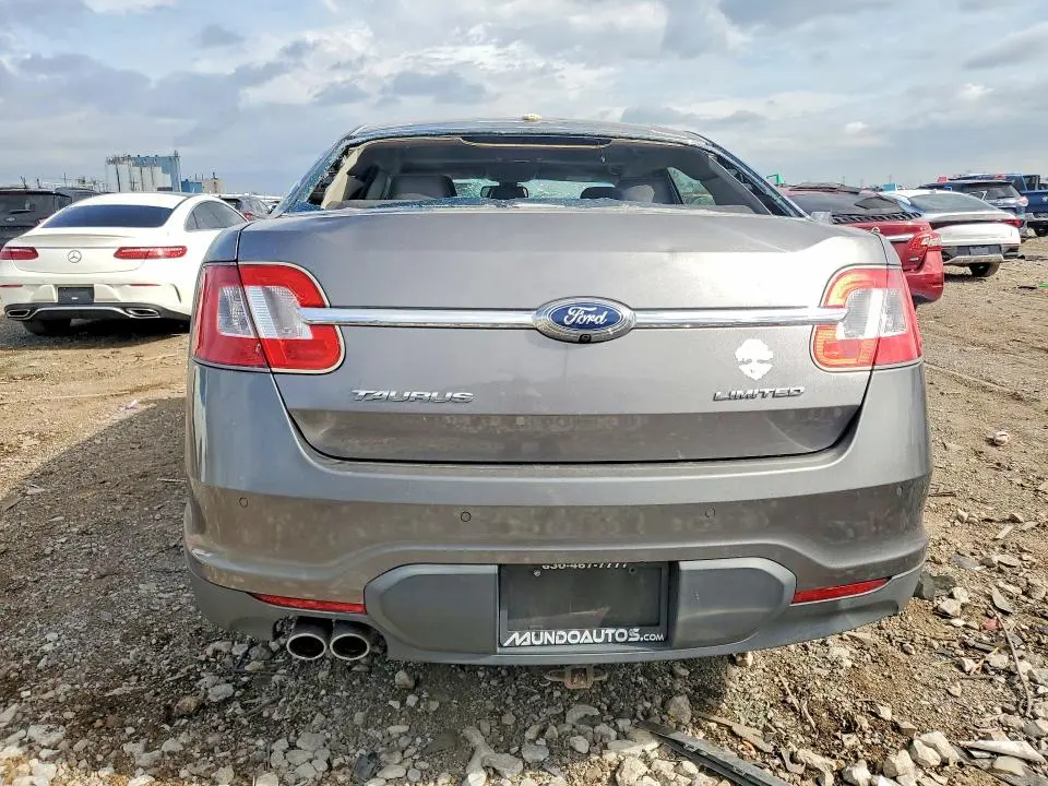 2012 FORD TAURUS LIMITED  