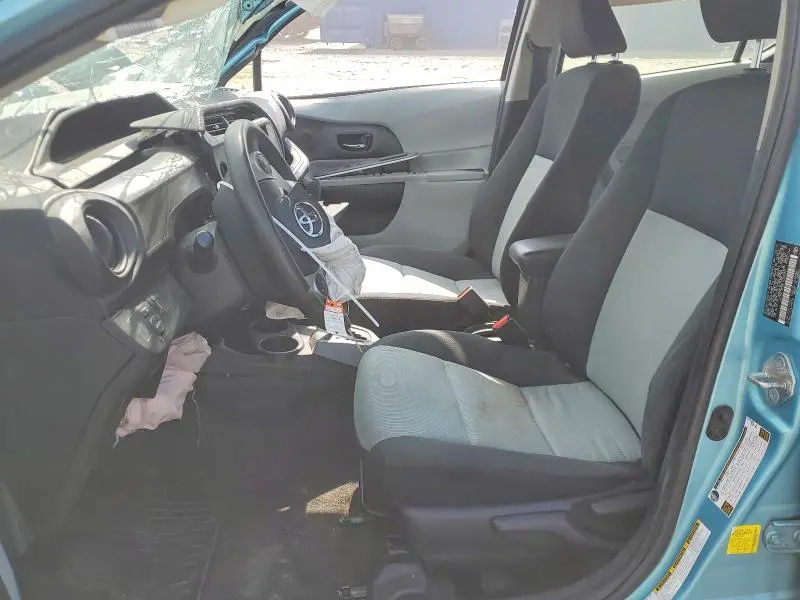 2014 TOYOTA PRIUS C TWO  