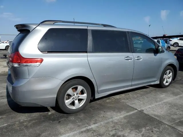 2011 TOYOTA SIENNA LE  