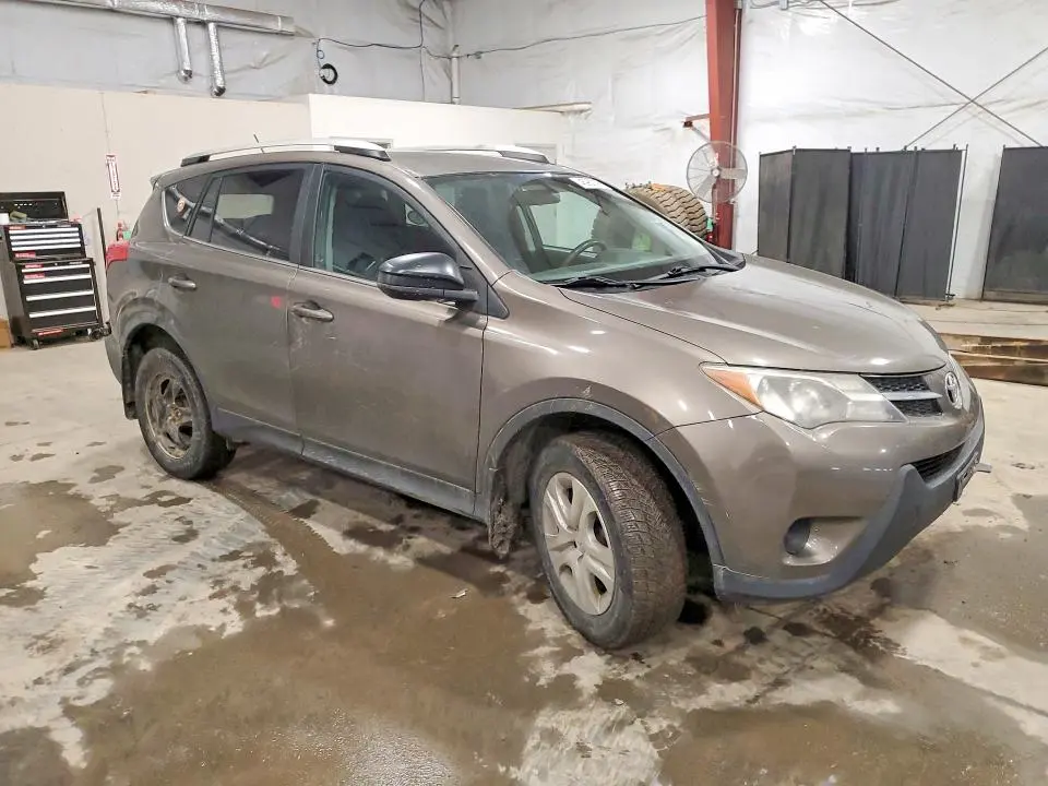 2014 TOYOTA RAV4 LE  