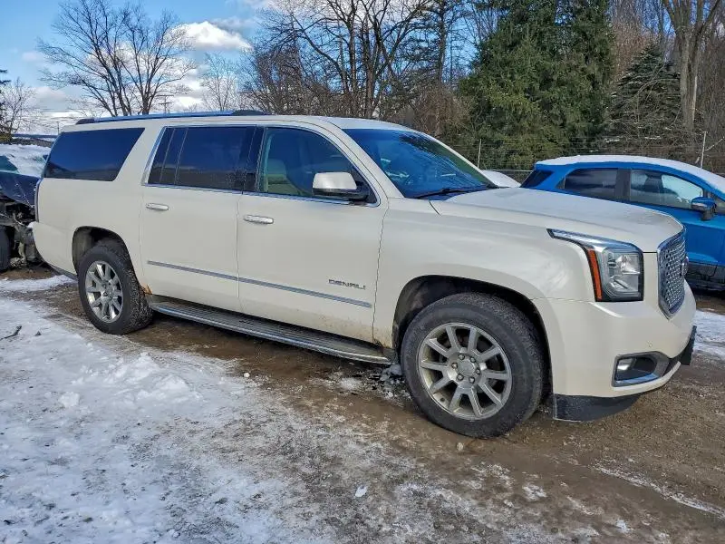 2015 GMC YUKON XL DENALI  