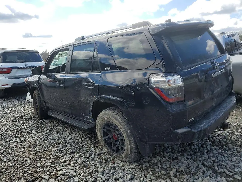 2022 TOYOTA 4RUNNER SR5 PREMIUM  