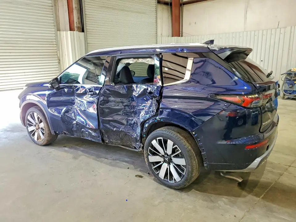 2025 MITSUBISHI OUTLANDER SEL  
